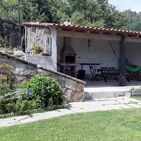 Casa Dos Cinco - Geres * Терраш-ди-Бору