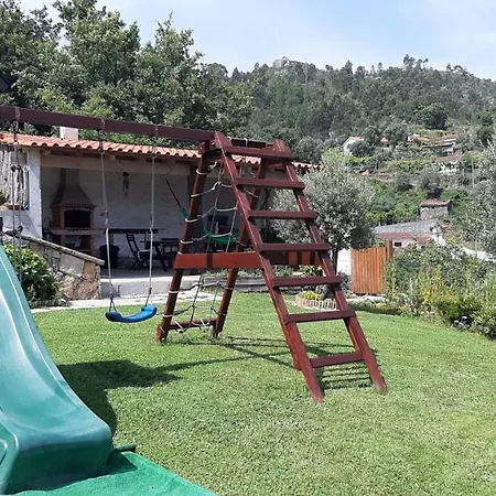 Casa Dos Cinco - Geres Ferienhaus