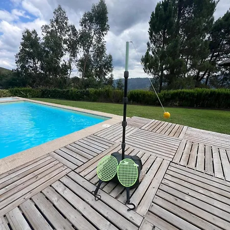 Casa Dos Cinco - Gerês Casa de Férias *